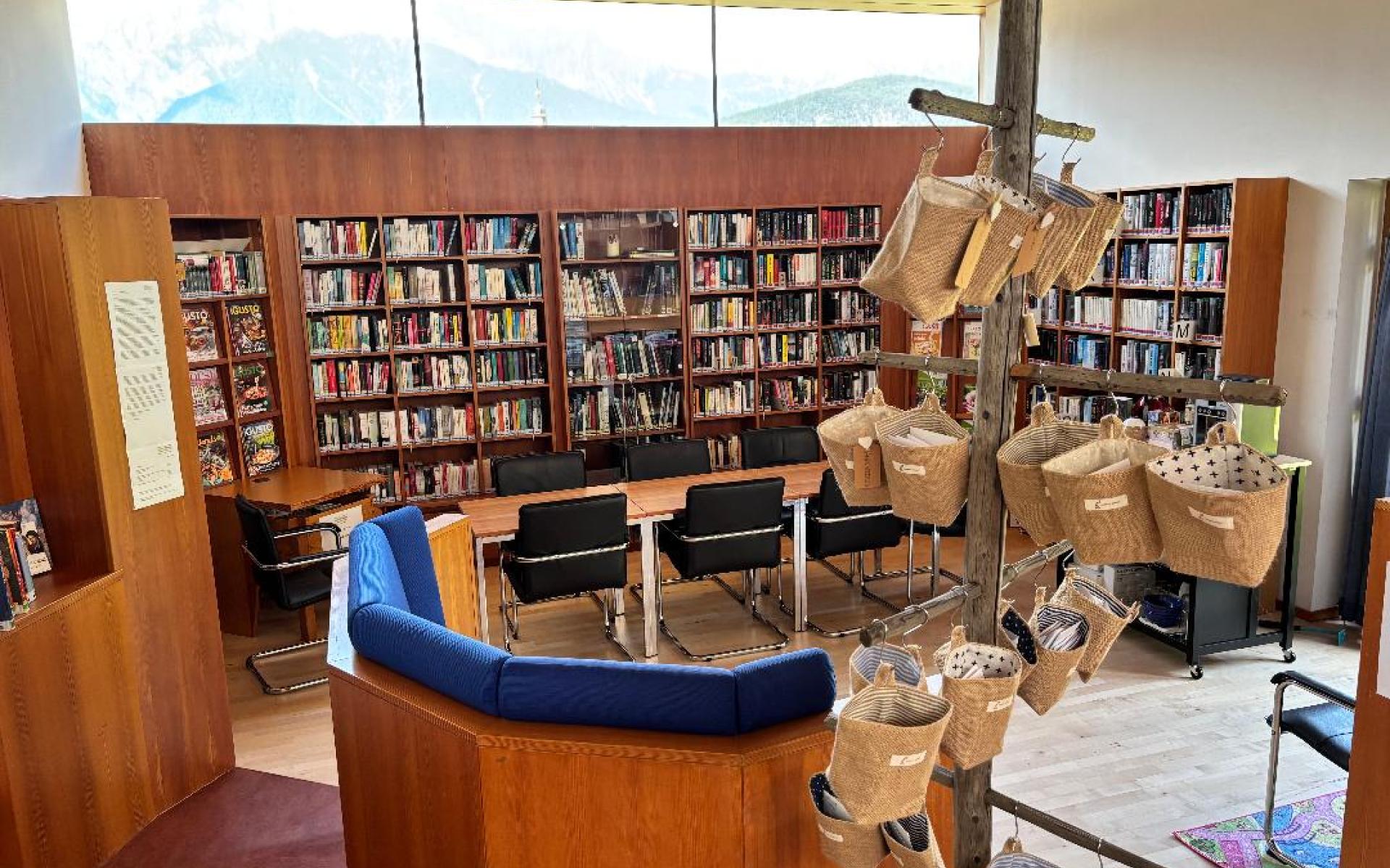 Innenraum der Bücherei